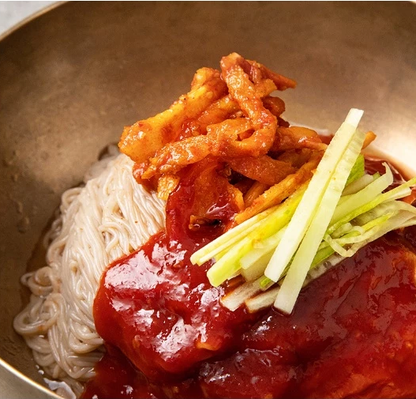 [Chilkab] Spicy Buckwheat Bibim Naengmyeon with Pollack 582g 칠갑 명태회 메밀 비빔냉면&nbsp;