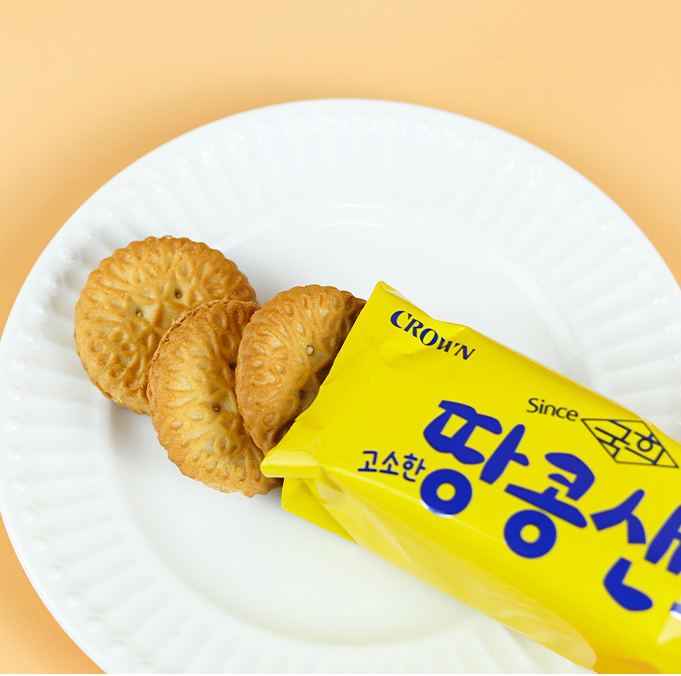 [Crown] Peanut Sand Biscuits 93g  크라운 국희 고소한 땅콩샌드