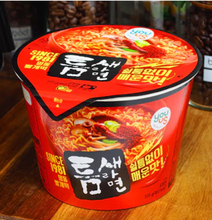 [GS25] Teumsae Ramen Cup (Spicy Flavor) 105g 유어스 틈새라면 컵라면 매운맛 큰컵