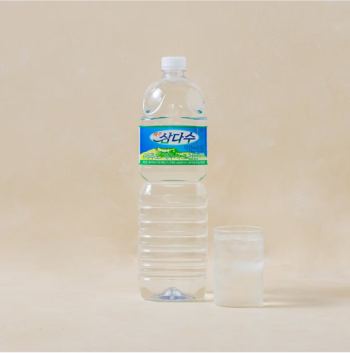 [Kwangdong] Jeju Samdasoo Natural Mineral Water 2L 제주 삼다수 생수